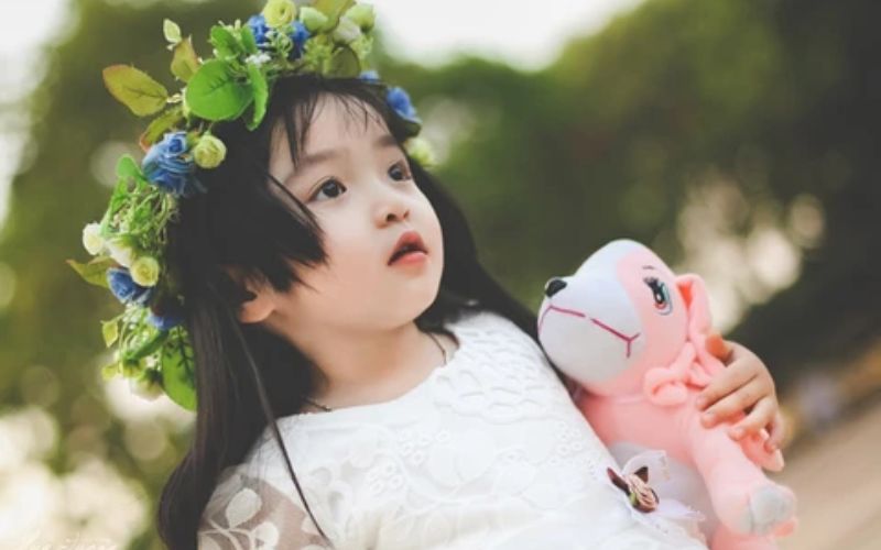 Tên tiếng Hàn mang ý nghĩa là niềm vui, món quà quý giá cho con gái