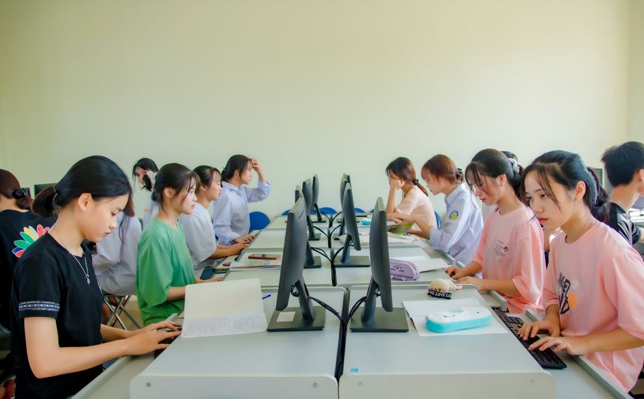 So Sánh TOPIK, CEFR Và IELTS: Nên Ôn Chứng Chỉ Nào Trước? So Sánh TOPIK, CEFR Và IELTS: Nên Ôn Chứng Chỉ Nào Trước?